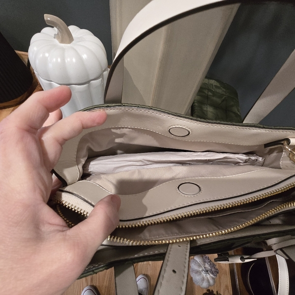 Radley Finsbury Green Quilted - Picture 8 of 9